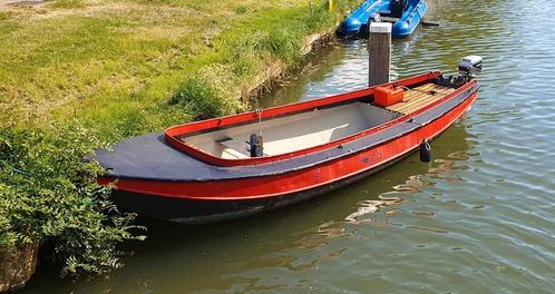 Onzinkbare grachtenboot vlet inc. motor., Watersport en Boten, Sloepen, Gebruikt, Tot 10 pk, 3 tot 6 meter, Buitenboordmotor, Benzine