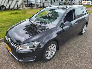 Volkswagen Golf Variant 1.6 TDI Connected Series beschikbaar voor biedingen