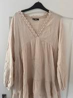 Beige jurk maat XS, Beige, Ophalen of Verzenden, Zo goed als nieuw, Maat 34 (XS) of kleiner