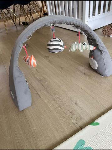 Done by Deer Babygym beschikbaar voor biedingen