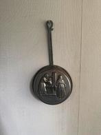 Vintage Metalen Pan met Vrouwen - Wanddecoratie, Antiek en Kunst, Ophalen of Verzenden, Brons