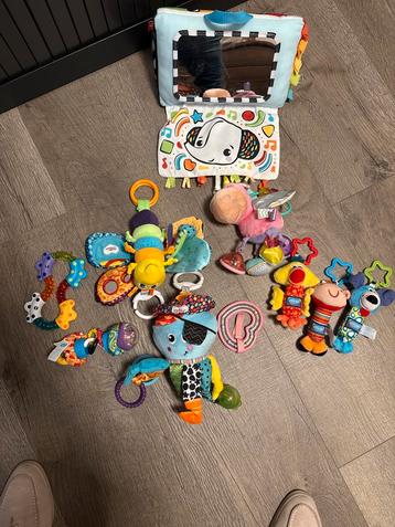 Baby Speelgoed Box - Veel Plezier! beschikbaar voor biedingen