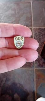 Speldje schutters DDR, Ophalen of Verzenden, Gebruikt