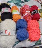 7 bollen verschillende kleuren wol, Hobby en Vrije tijd, Breien en Haken, Ophalen of Verzenden, Nieuw, Breien of Haken, Wol of Garen