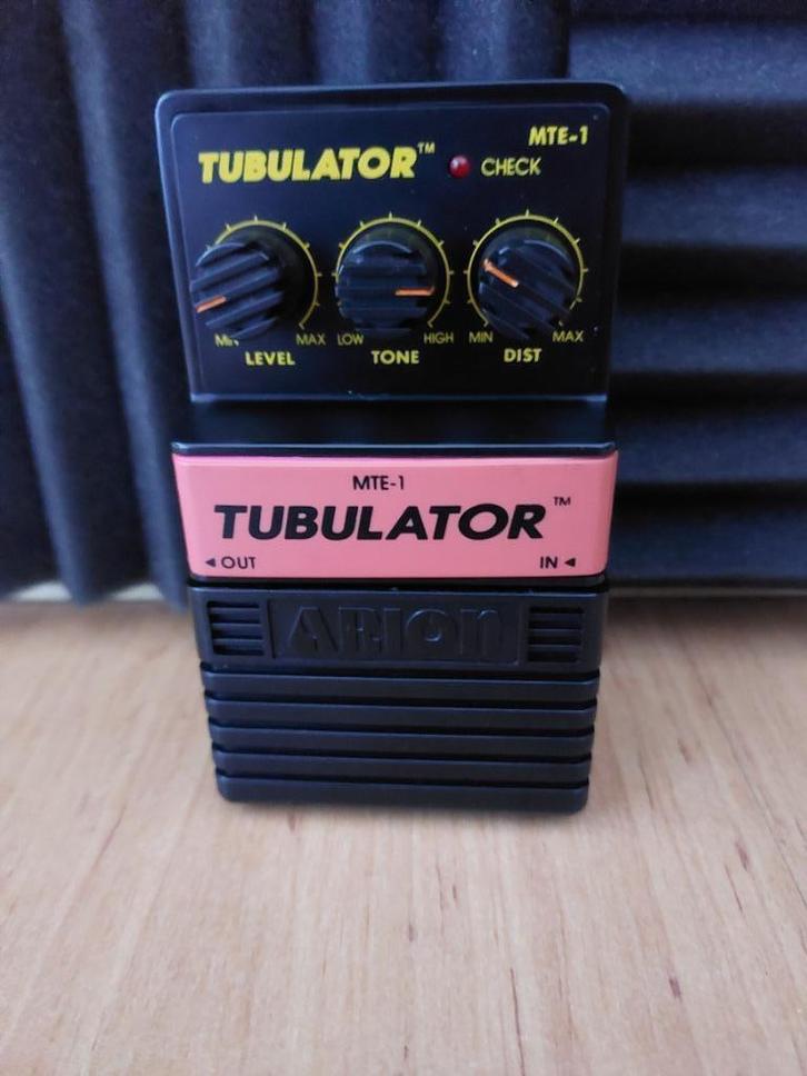 Arion MTE-1 Tubulator _ Vintage overdrive, Muziek en Instrumenten, Effecten, Zo goed als nieuw, Distortion, Overdrive of Fuzz