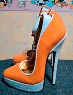 Wonderheels Drag Queen maat 43 met gesp. NIEUW. Ook in blauw, Nieuw, Oranje, Ophalen of Verzenden, Schoenen met hoge hakken