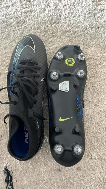 Nike Mercurial ijzeren noppen, kan omgewisseld worden. beschikbaar voor biedingen