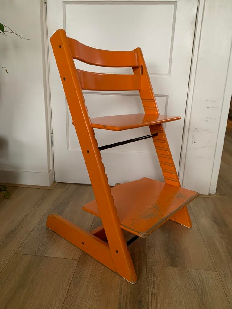 Stokke Tripp Trapp stoel oranje, Kinderen en Baby's, Kinderstoelen, Ophalen, Gebruikt, Meegroeistoel