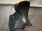 Bates Cair D veelzijdigheidszadel ZW 18 Inch incl toebehoren, Dieren en Toebehoren, Paarden en Pony's | Zadels, Ophalen, Zo goed als nieuw