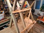 Te koop zaagbokken mooi op hoogte zagen hij is inklapbaar, Tuin en Terras, Minder dan 3 m³, Ophalen of Verzenden