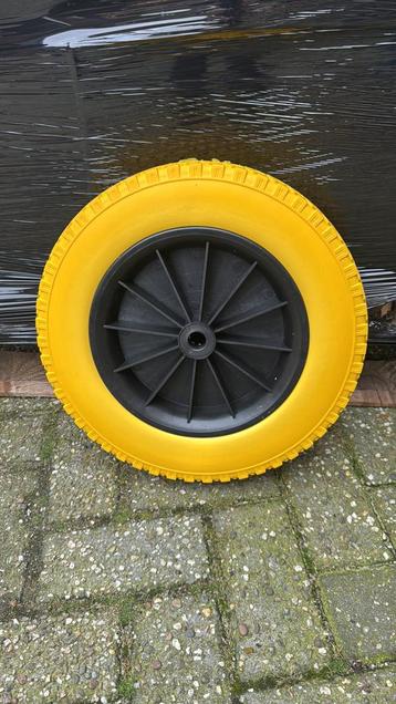 Kruiwagenwiel antilek beschikbaar voor biedingen