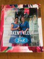 Haken & Kleur Feest - Claire Boeter & Saskia Laan, Ophalen of Verzenden, Gelezen, Breien en Haken, Geschikt voor kinderen