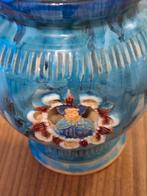 Vaas met medaillon, Ophalen of Verzenden