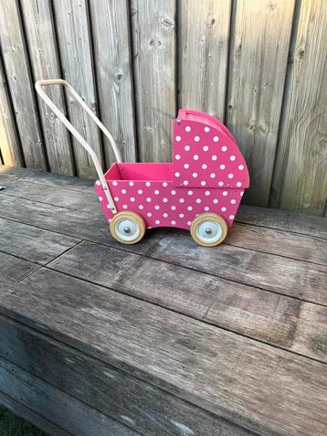 Houten Poppenwagen beschikbaar voor biedingen