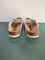 GRATIS VERZENDEN | BIRKENSTOCK Arizona witte slippers 38, Kleding | Dames, Schoenen, Slippers, Verzenden, Wit, Zo goed als nieuw