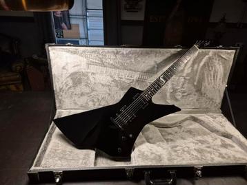 ESP LTD Snakebyte 2015 gloss black beschikbaar voor biedingen