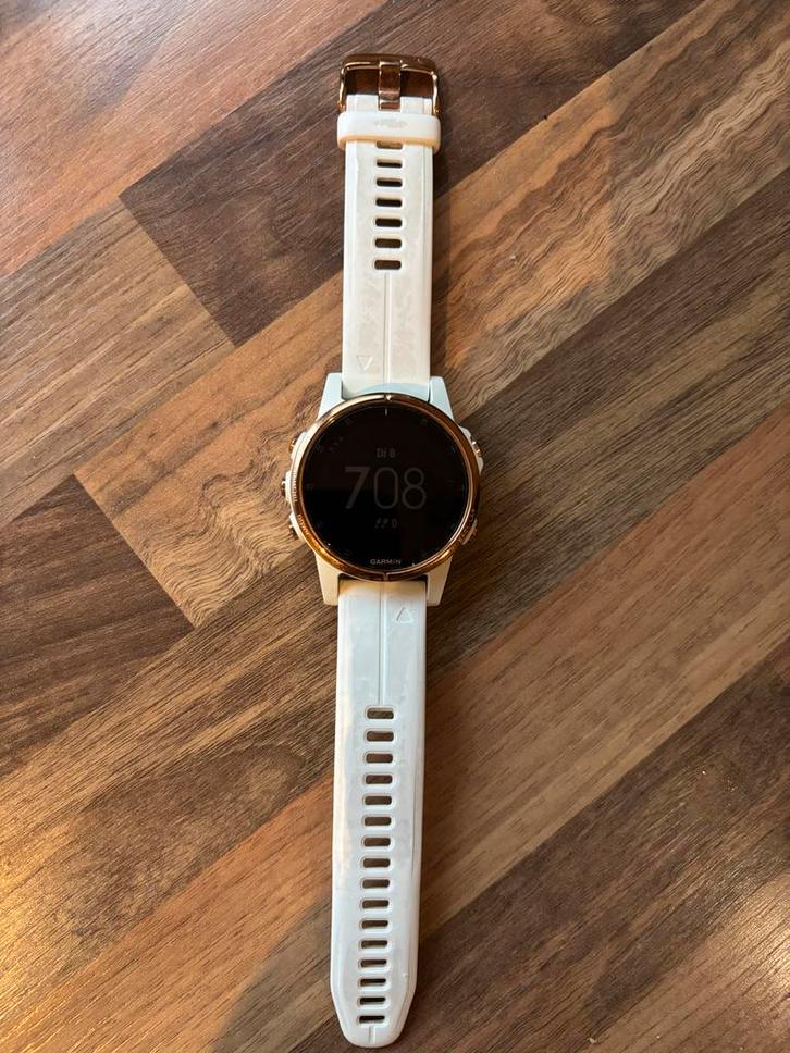 Garmin Fenix 5s Plus - Rosé Goud, Wit Bandje, Sieraden, Tassen en Uiterlijk, Smartwatches, Gebruikt, Android, Wit, Afstand, Calorieverbanding