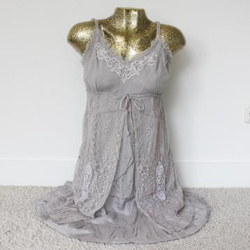 Schitterend Cream Jurkje - 92 (Maat 38) € 35,- beschikbaar voor biedingen