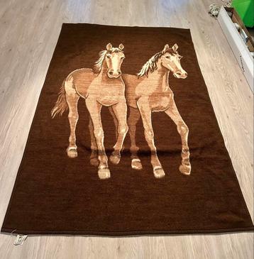 Borbo Dralon deken van Bayer met paardenmotief 130 x 200 cm beschikbaar voor biedingen