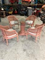 Vier rotan stoelen +tafel., Huis en Inrichting, Stoelen, Ophalen of Verzenden, Gebruikt, Bruin, Vier