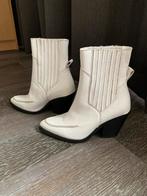 Mango Witte Laarsjes - Maat 37 - Zo goed als nieuw!, Kleding | Dames, Schoenen, Ophalen, Zo goed als nieuw, Wit