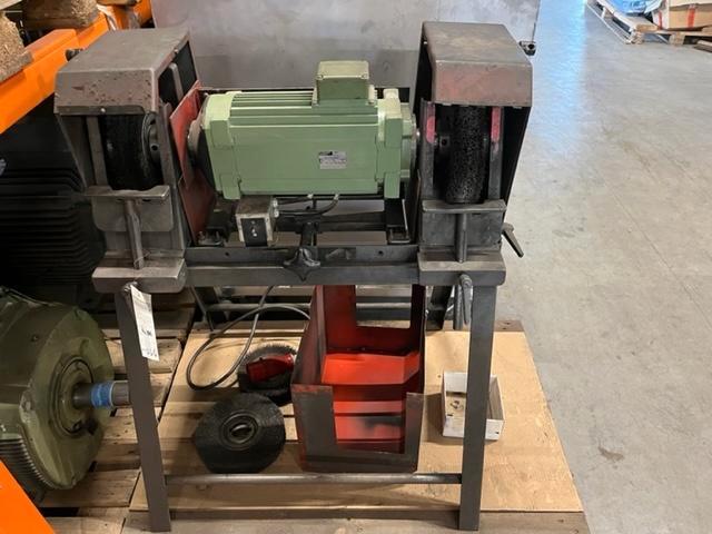 RSA borstelmachine, Zakelijke goederen, Machines en Bouw | Onderhoud en Reiniging, Ophalen