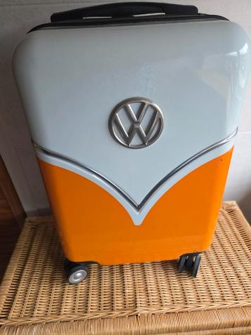 Leuke kleine handkoffer - VW Bus Design beschikbaar voor biedingen