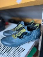 Bijzondere blauwe veterschoenen maat 39 merk simea, Blauw, Ophalen of Verzenden, Gedragen, Veterschoenen
