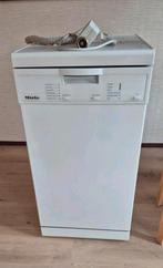 MIELE vaatwasser smal G4500sc type HG04, Ophalen, Zo goed als nieuw, 85 tot 90 cm, 45 tot 60 cm