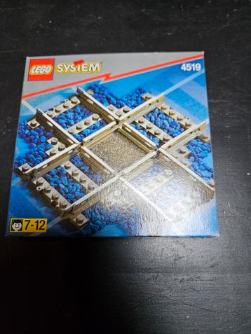 Lego trein rails kruising 9 volt trein 4519 in doos beschikbaar voor biedingen
