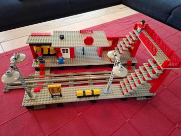 Lego 7822 treinstation (MET RAILS !!) beschikbaar voor biedingen