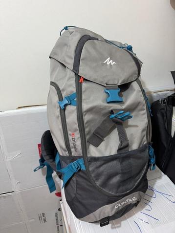 Decathlon Forclaz 50L Backpack beschikbaar voor biedingen