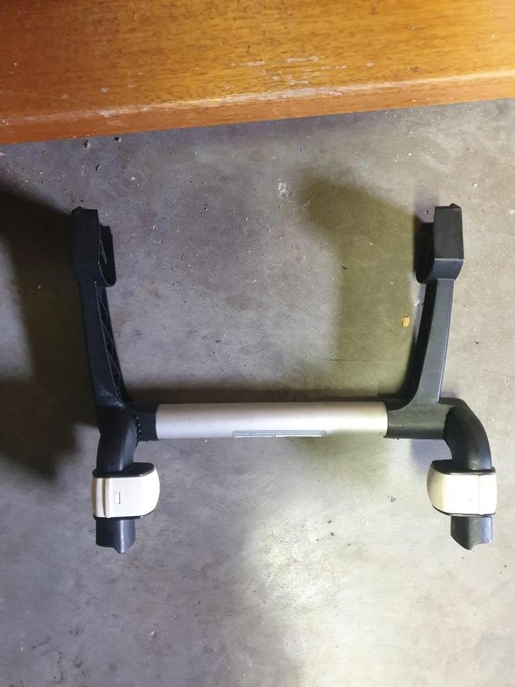 bugaboo donkey mono adapter zo goed als nieuw, Kinderen en Baby's, Kinderwagens en Combinaties, Zo goed als nieuw, Combiwagen