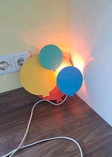 Kinderlampje ballonnen beschikbaar voor biedingen