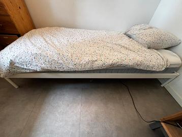 IKEA Vevelstad Bed 90x200 cm beschikbaar voor biedingen