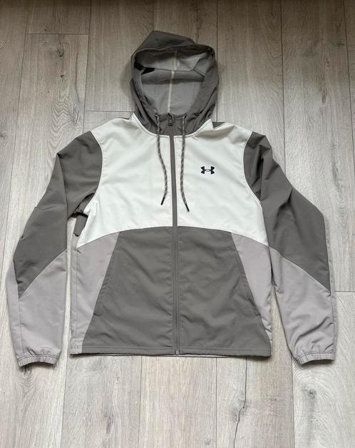 Under Armour Windjacket - Maat S, Kleding | Heren, Sportkleding, Zo goed als nieuw, Algemeen, Maat 46 (S) of kleiner, Overige kleuren