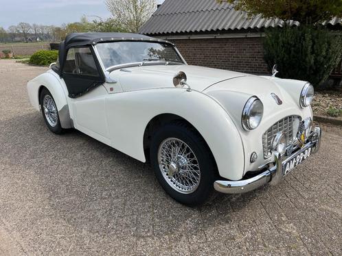 Triumph TR3 Smallmouth met Overdrive (bj. 1957), Auto's, Triumph, Particulier, TR3, Benzine, Cabriolet, Handgeschakeld, Geïmporteerd
