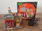 Lemax spookytown creepy clown academy, Diversen, Kerst, Ophalen of Verzenden, Zo goed als nieuw