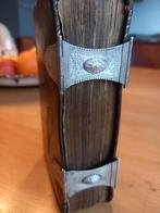 NOG ZEER MOOIE ( OP WAT LICHTE SLEETSE PLEKKEN NA ) LEDEREN, Antiek en Kunst, Antiek | Boeken en Bijbels, Ophalen of Verzenden