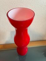 Glazen Rode vaas met organische vorm, Overige materialen, 50 tot 75 cm, Nieuw, Ophalen of Verzenden