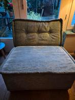 Klein, comfortabel bankje / loveseat, Huis en Inrichting, Banken | Voetenbanken en Poefen, Ophalen