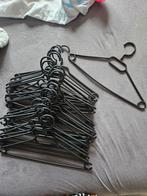 22 kledinghangers ophalen voor 2 euro, Ophalen of Verzenden, Zo goed als nieuw, Kunststof, Volwassenen