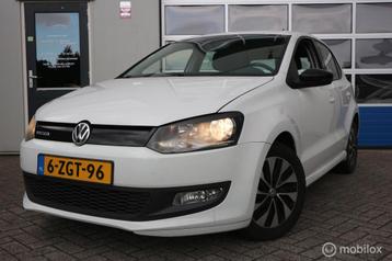 Volkswagen Polo 1.4 TDI BlueMotion 5-DRS/AIRCO/NAVI/BJ-2015 beschikbaar voor biedingen