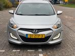 Hyundai i30 1.6 Crdi LP Crosswagon 2013 Grijs, Auto's, Voorwielaandrijving, 4 cilinders, Origineel Nederlands, I30