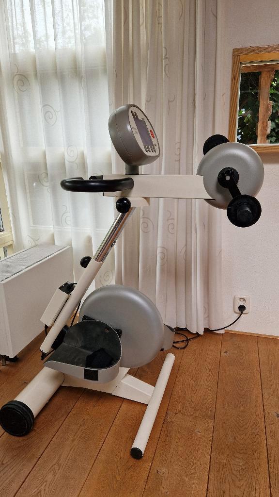 Motomed Viva 2 (revalideren), Diversen, Verpleegmiddelen, Zo goed als nieuw, Ophalen of Verzenden