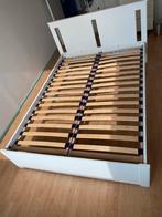 Bedframe met lattenbodem 140x200 wit, Ophalen, Overige materialen, Gebruikt, Wit