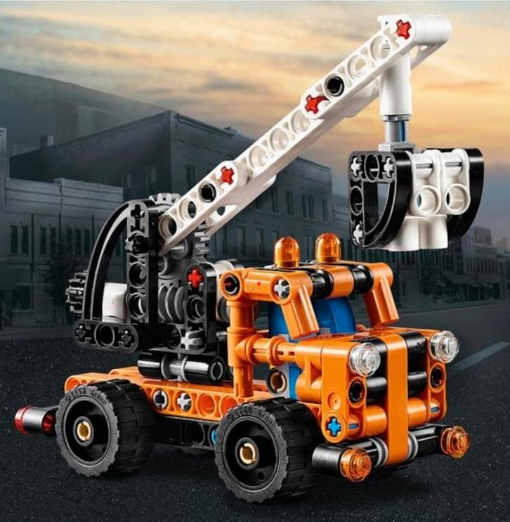 LEGO Technic 42088 Hoogwerker - Complete Set, Kinderen en Baby's, Speelgoed | Duplo en Lego, Gebruikt, Lego, Complete set, Ophalen of Verzenden