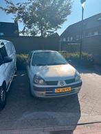 Renault Clio 1.2 16V RN 5DR Euro 2000 2002 Grijs, Voorwielaandrijving, 74 pk, 4 cilinders, 905 kg