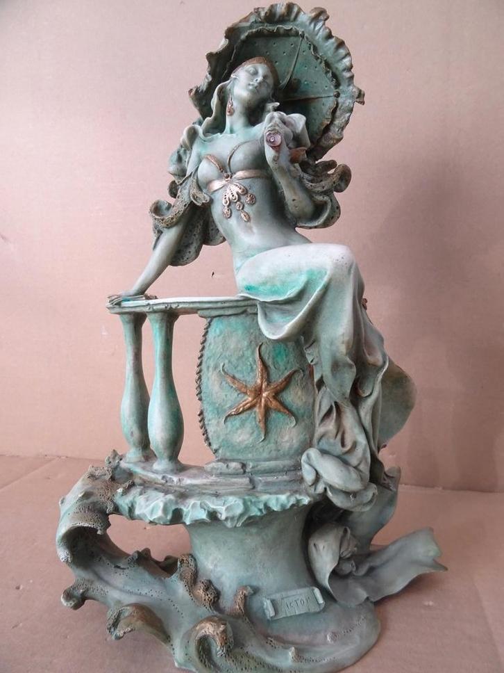 Design beeld Guiseppe Armani Summer Outing 35cm Victor 1985, Antiek en Kunst, Curiosa en Brocante, Ophalen of Verzenden