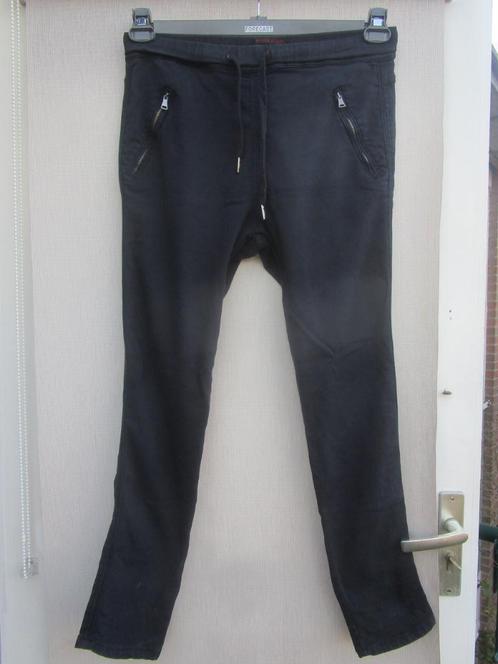 Jogging broek PLACE  du JOUR mt  38/40 zwart, Kleding | Dames, Broeken en Pantalons, Gedragen, Maat 38/40 (M), Zwart, Lang, Ophalen of Verzenden